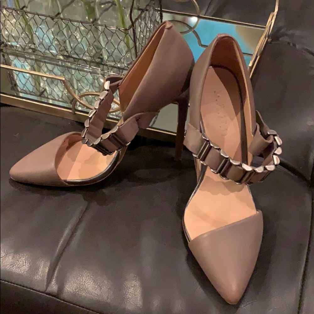 L.A.M.B by Gwen Stefani heels, gorgeous size 7.5